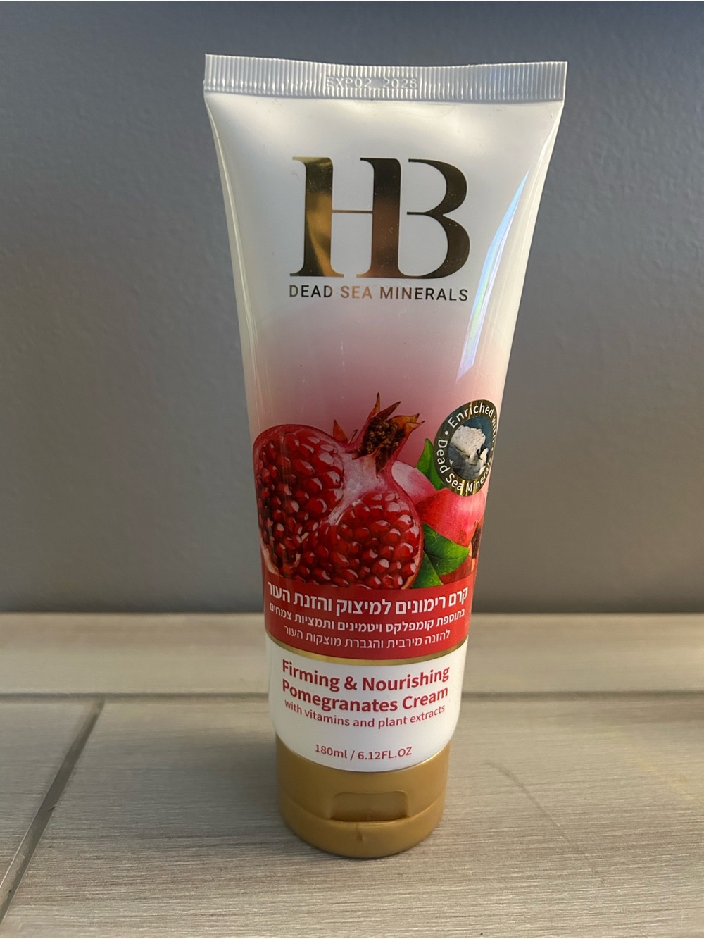 Dead Sea minerals pomegranite cream